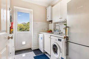 Photo 40- click for photo gallery